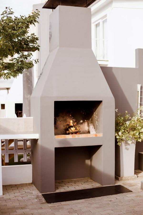 1926 Self Catering Apartment Piketberg ภายนอก รูปภาพ
